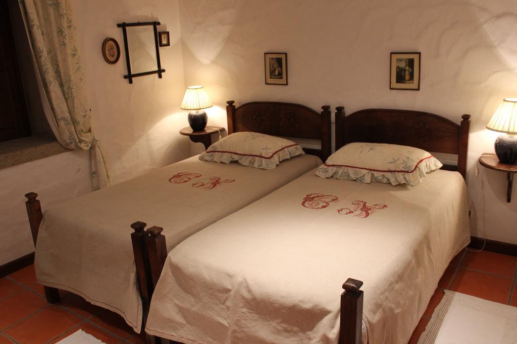 Casa do Nato -Turismo Rural Viana do Castelo Quarto foto